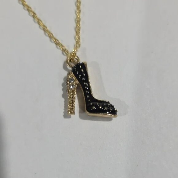 Gold & Black High Heel Stiletto Pendant Necklace – Fashion Charm Jewelry Women - Picture 5 of 7